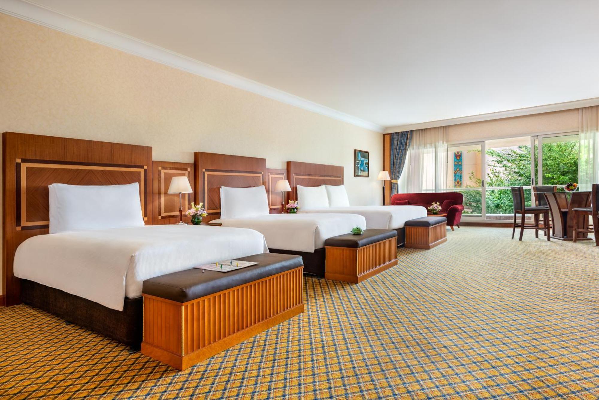 Al Raha & Hotel