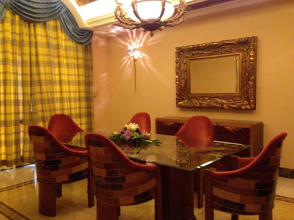 Al Raha & 5*
