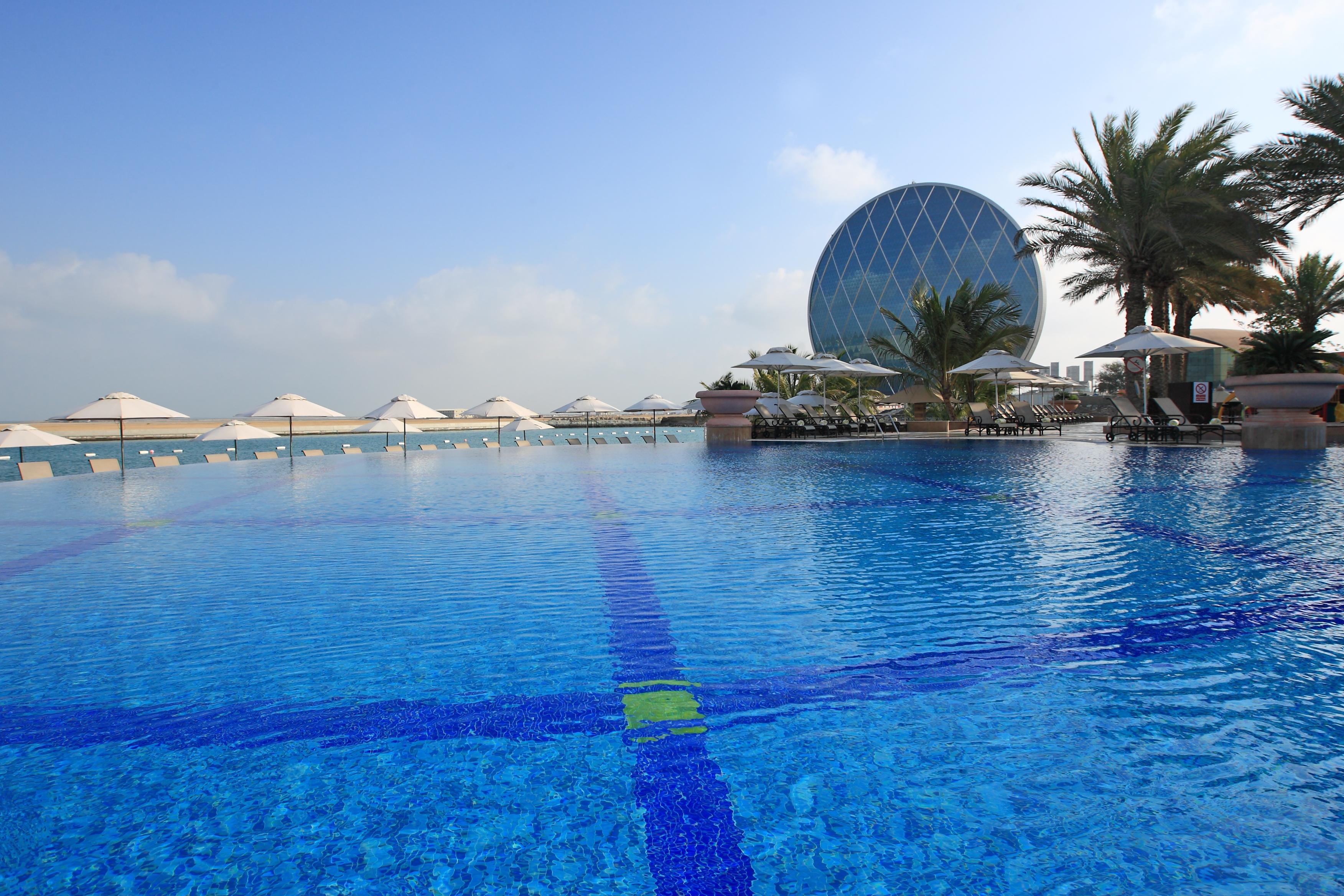 Al Raha & Hotel 5*
