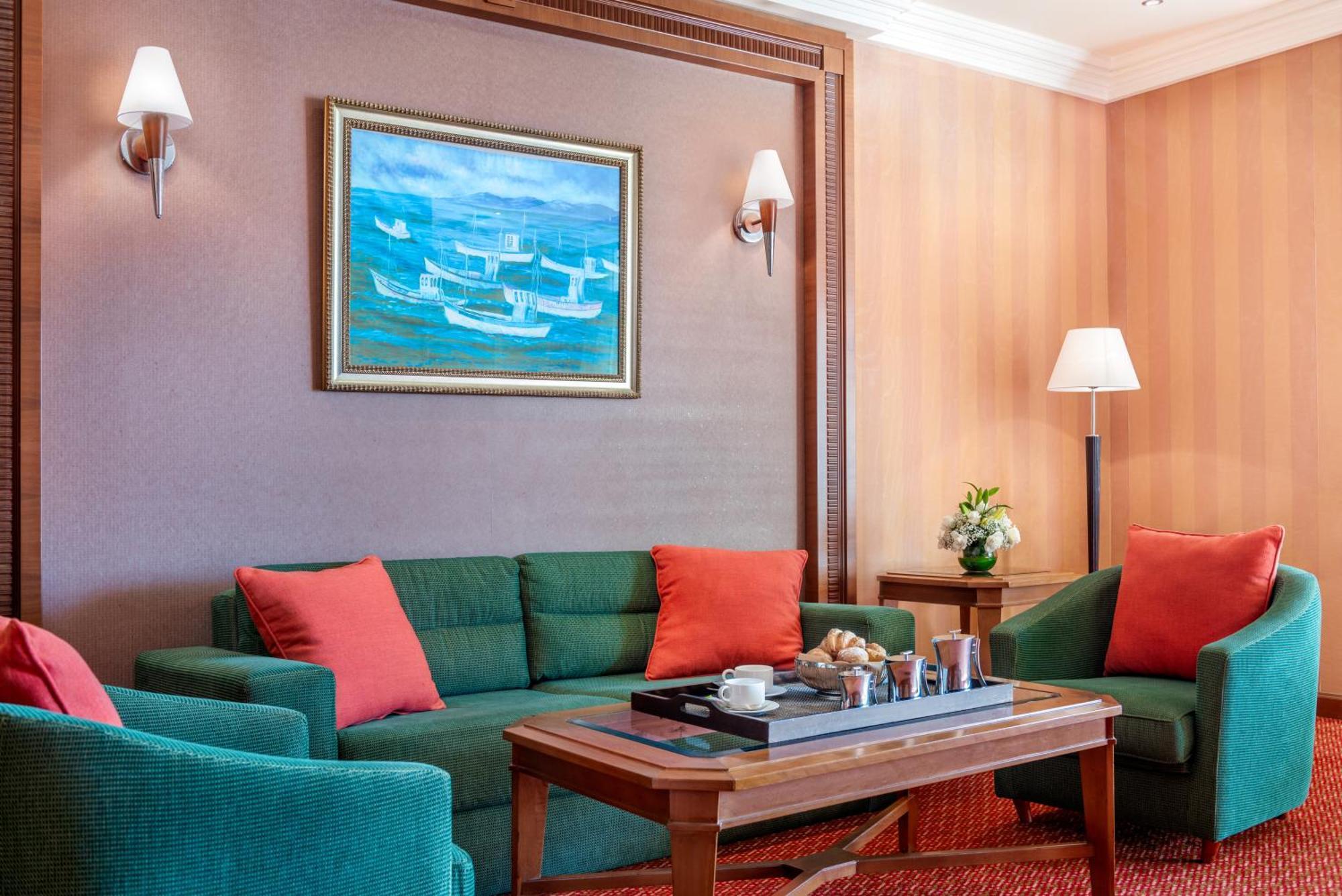 Hotel Al Raha