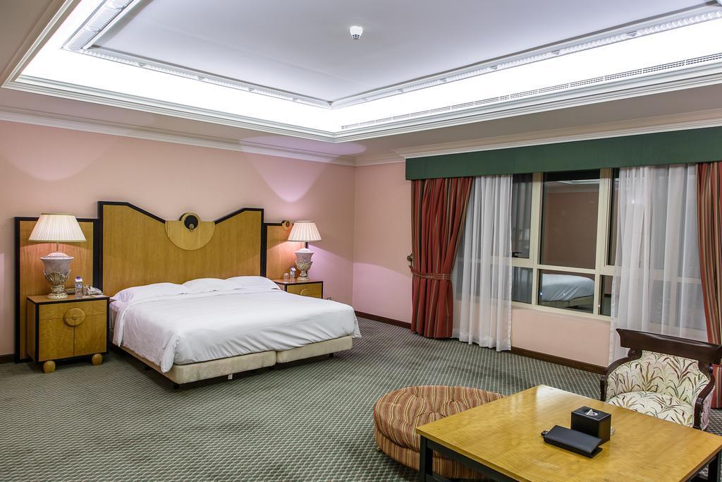 Al Raha & Hotel Abu Dhabi